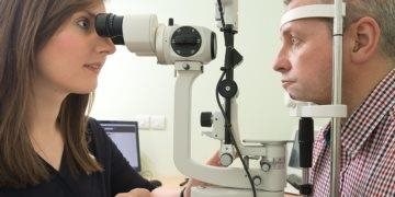 Assessment of central visual functions in patients with low vision: a ...